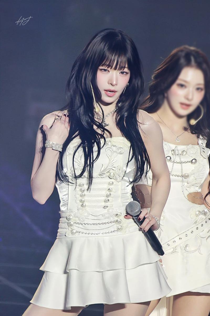 프로미스나인 이채영