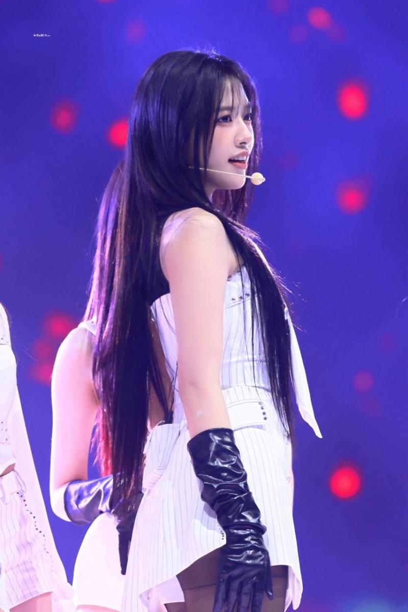 아이브 안유진