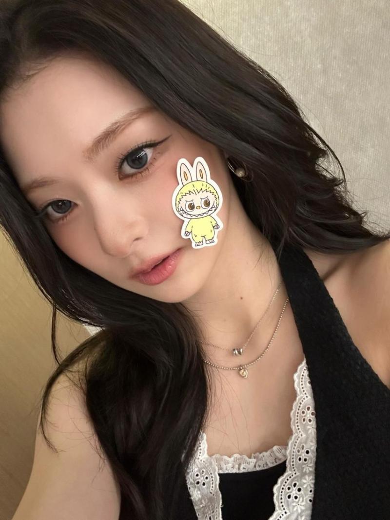 프로미스나인 이나경