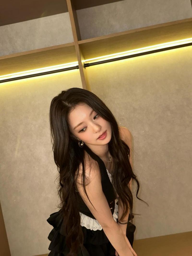 프로미스나인 이나경