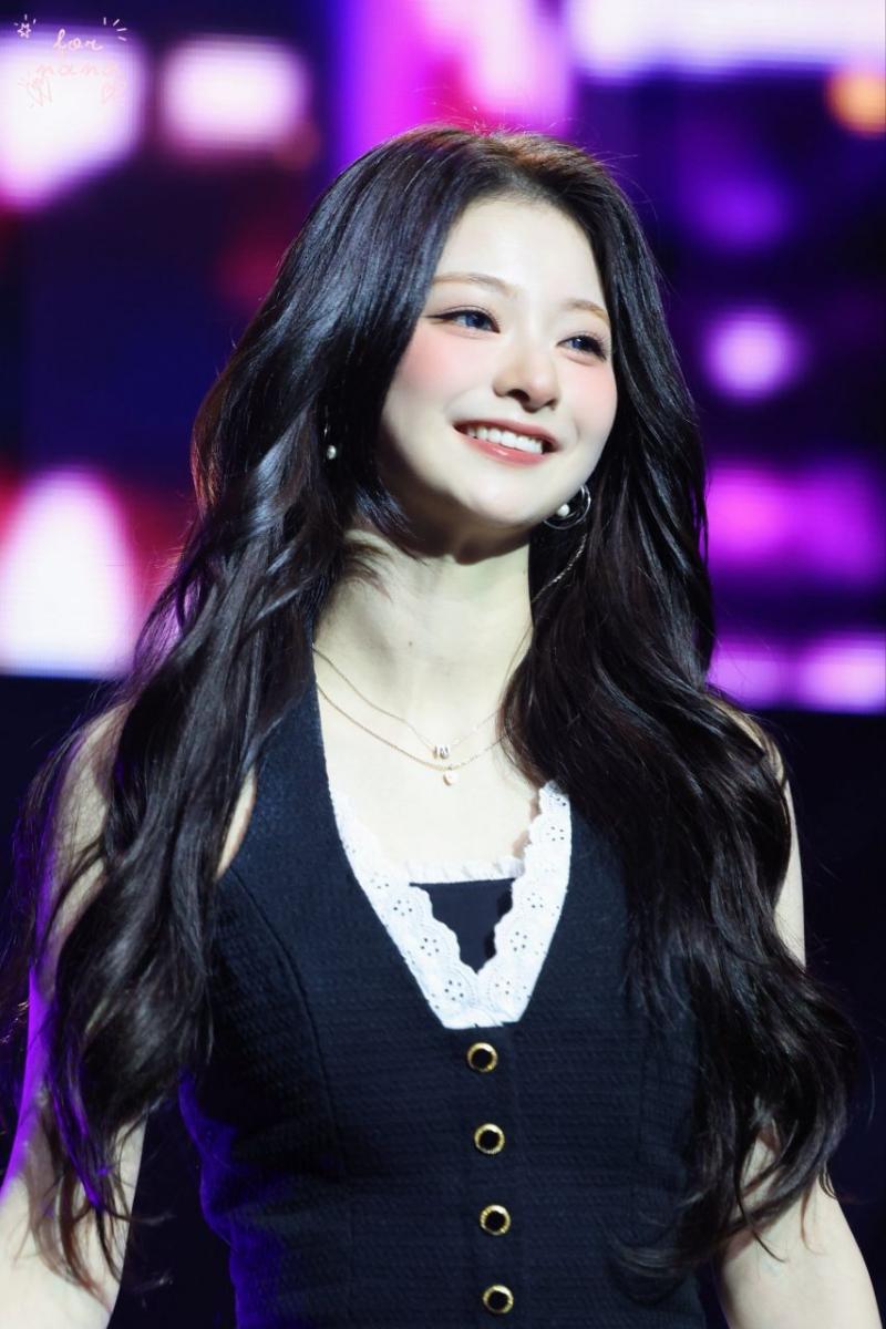 프로미스나인 이나경