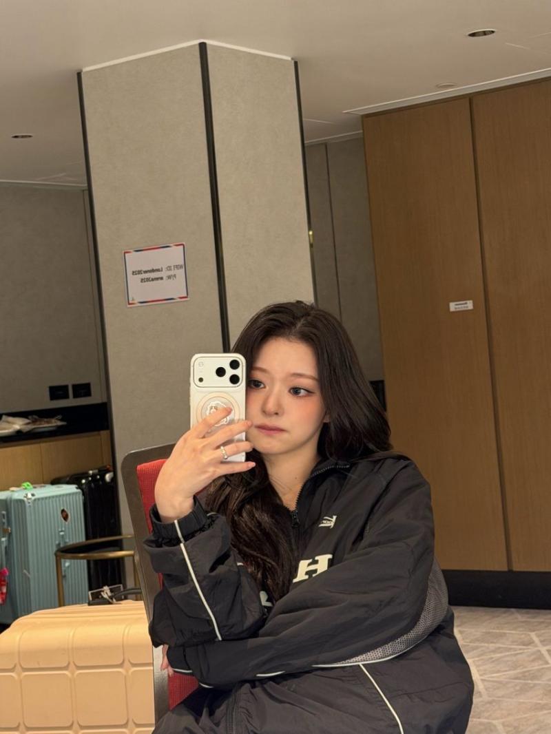 프로미스나인 이나경