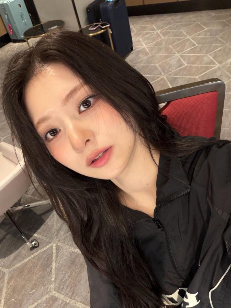 프로미스나인 이나경