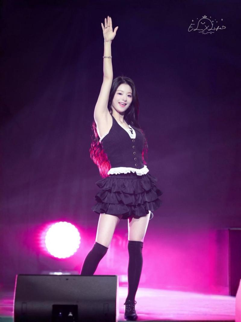 프로미스나인 이나경