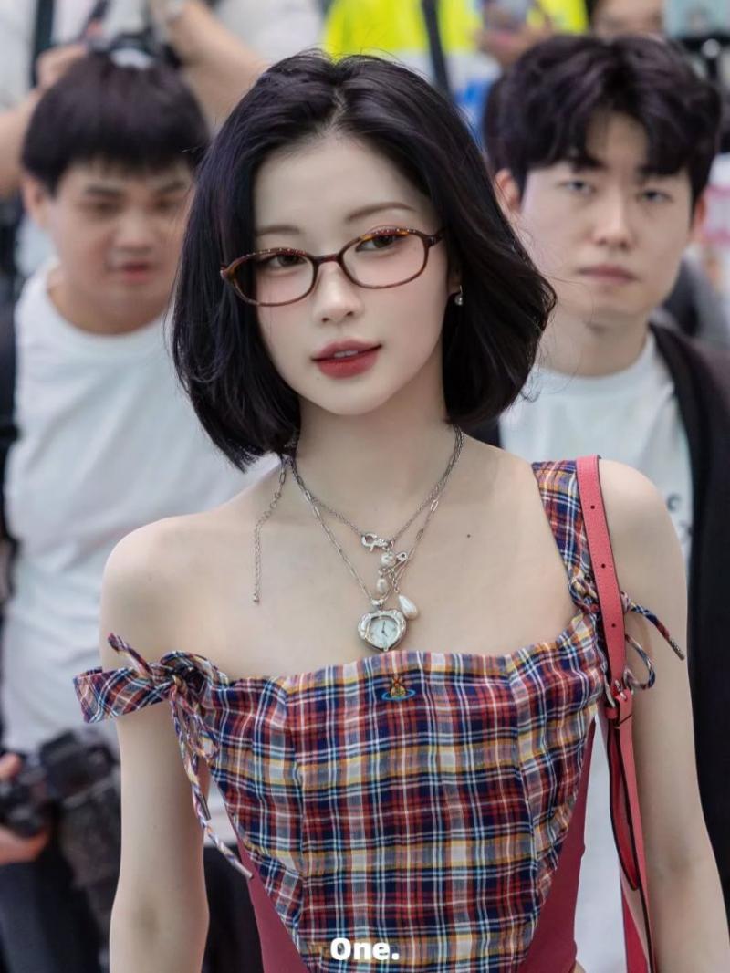 BABYMONSTER (베이비몬스터) 아사