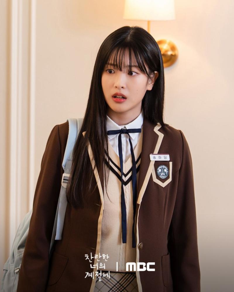 이성경 한지현 오예주 찬란한너의계절에