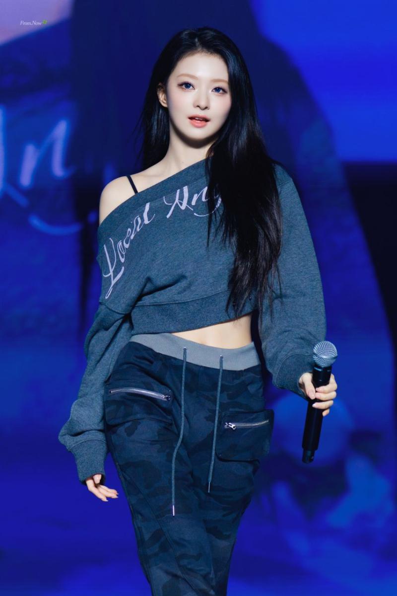프로미스나인 이나경