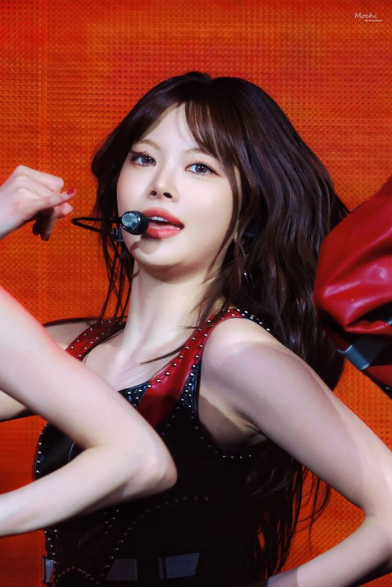 르세라핌 홍은채