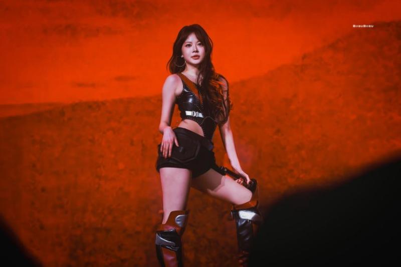 르세라핌 홍은채