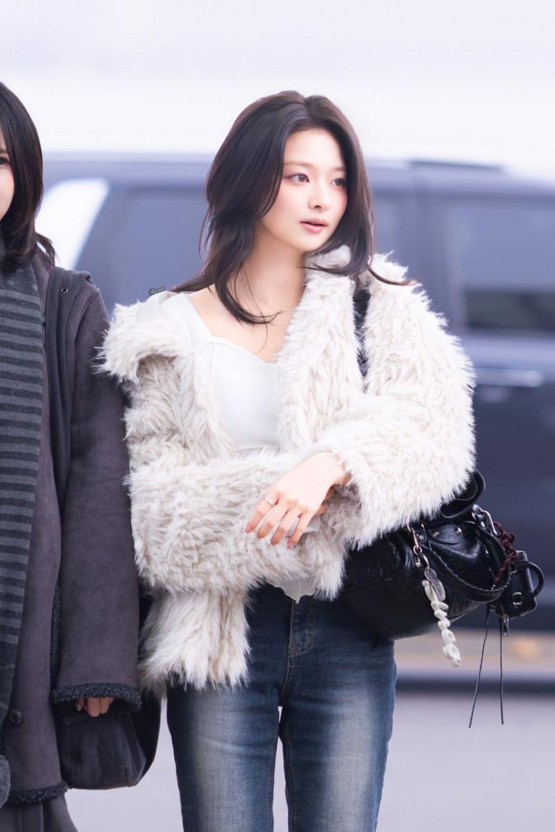 프로미스나인 이나경