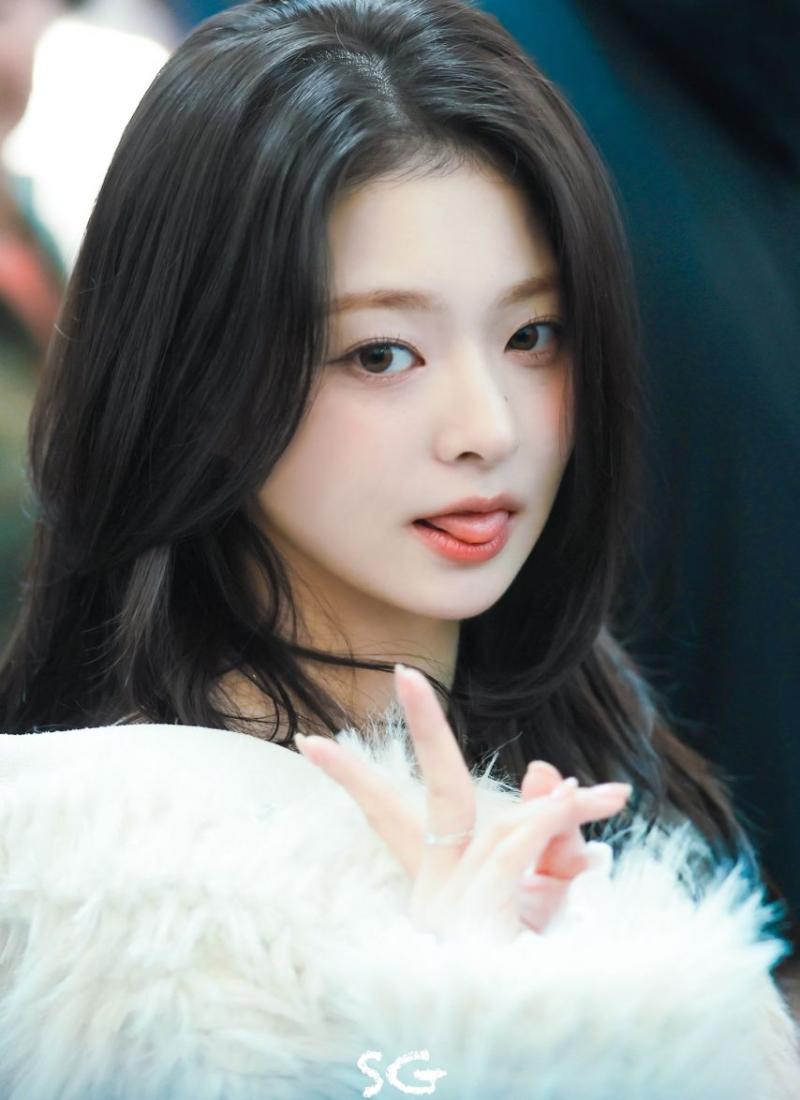 프로미스나인 이나경