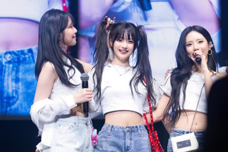 프로미스나인 이나경