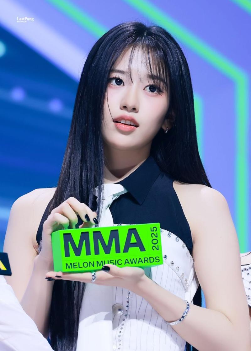 아이브 안유진