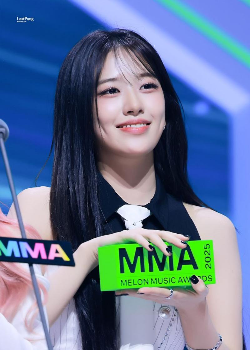 아이브 안유진
