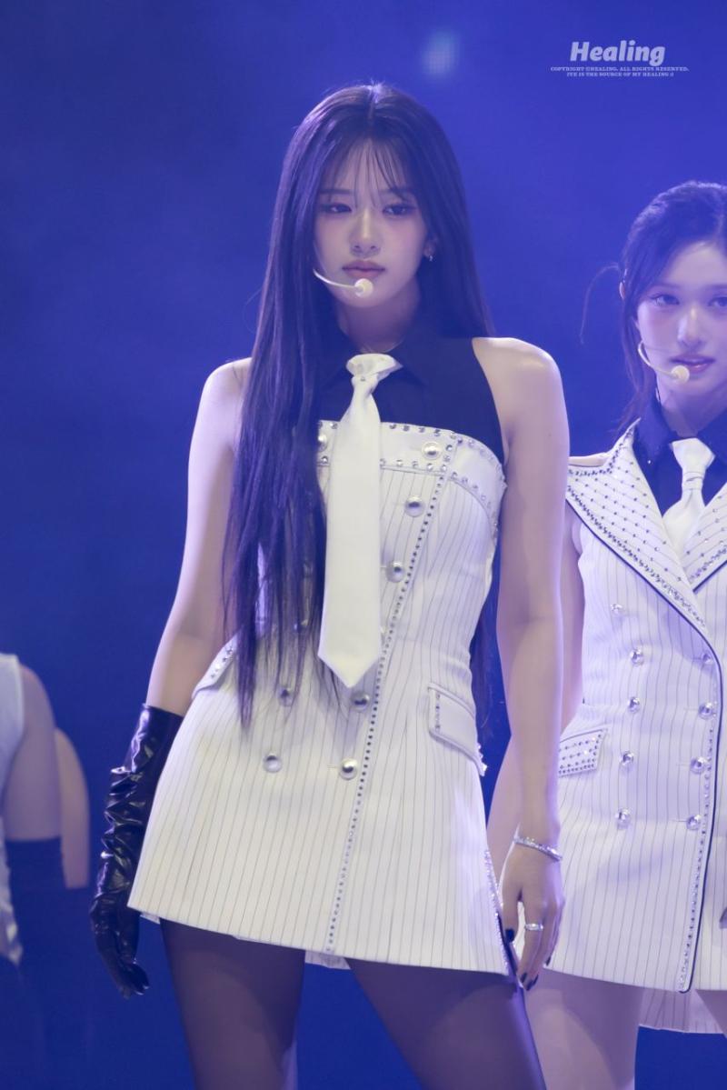 아이브 안유진