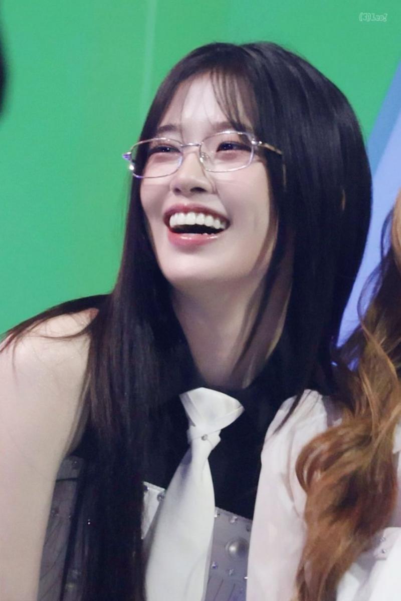 아이브 안유진
