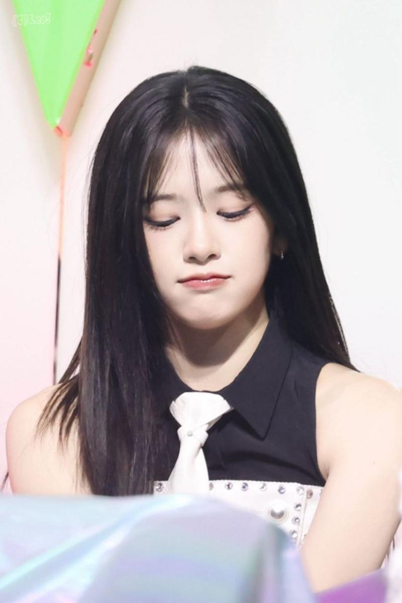 아이브 안유진
