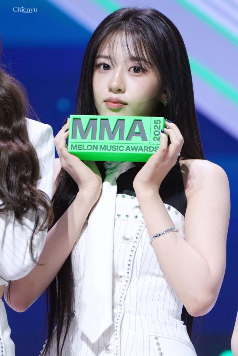 아이브 안유진