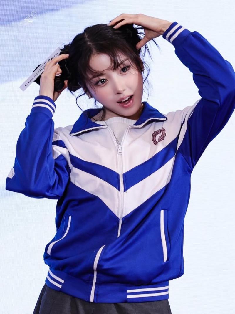NMIXX (엔믹스) 지우
