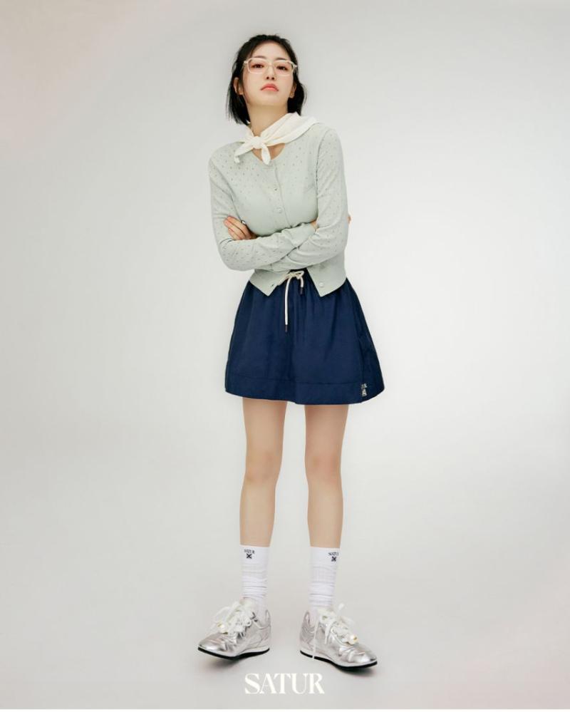 신예은 SATUR세터