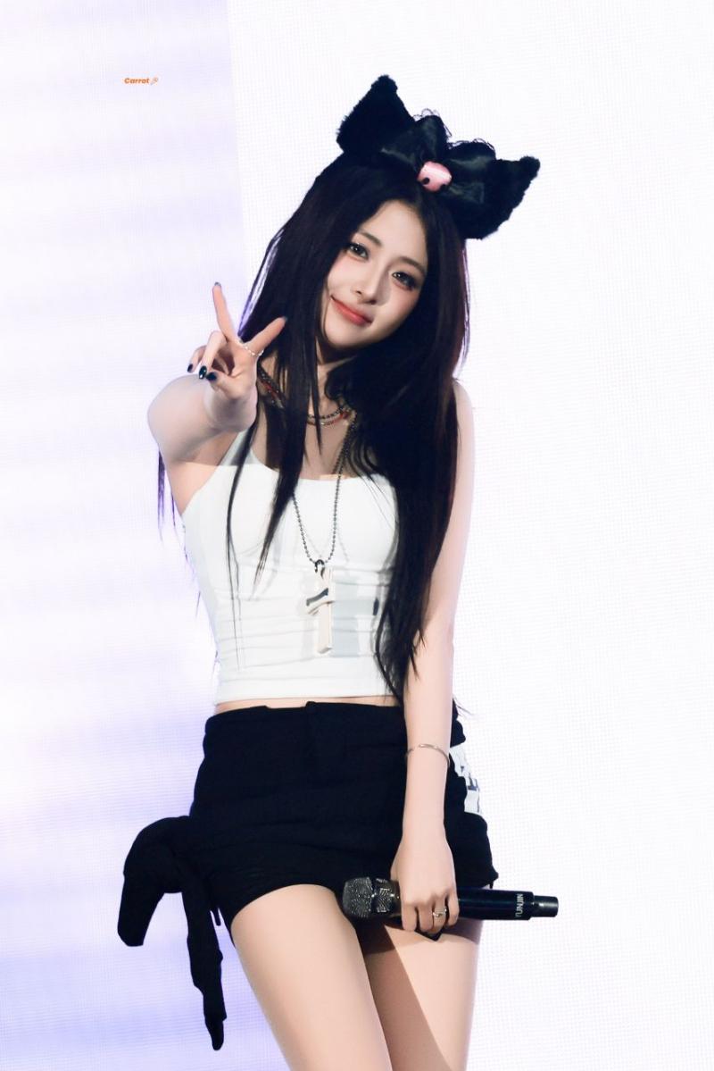 르세라핌 허윤진