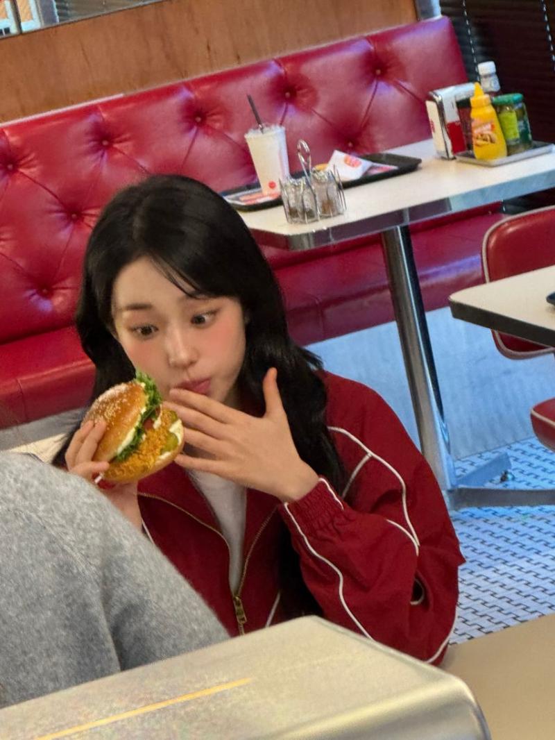 노윤서