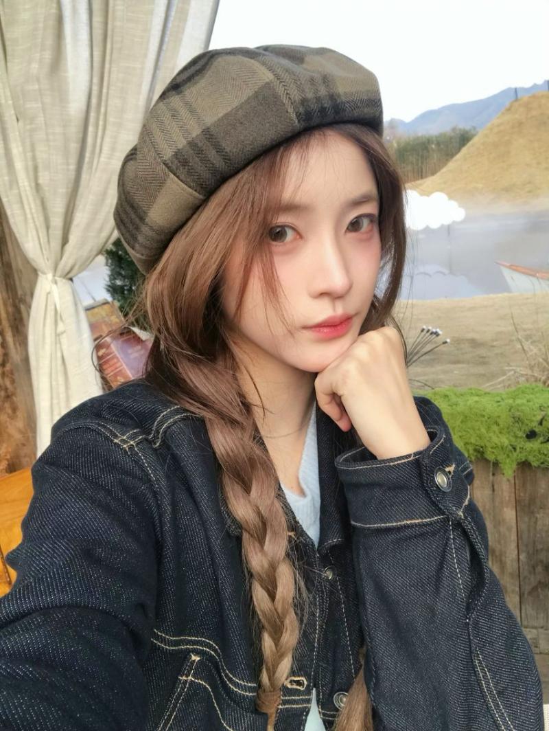 힛지스 서진, 비비