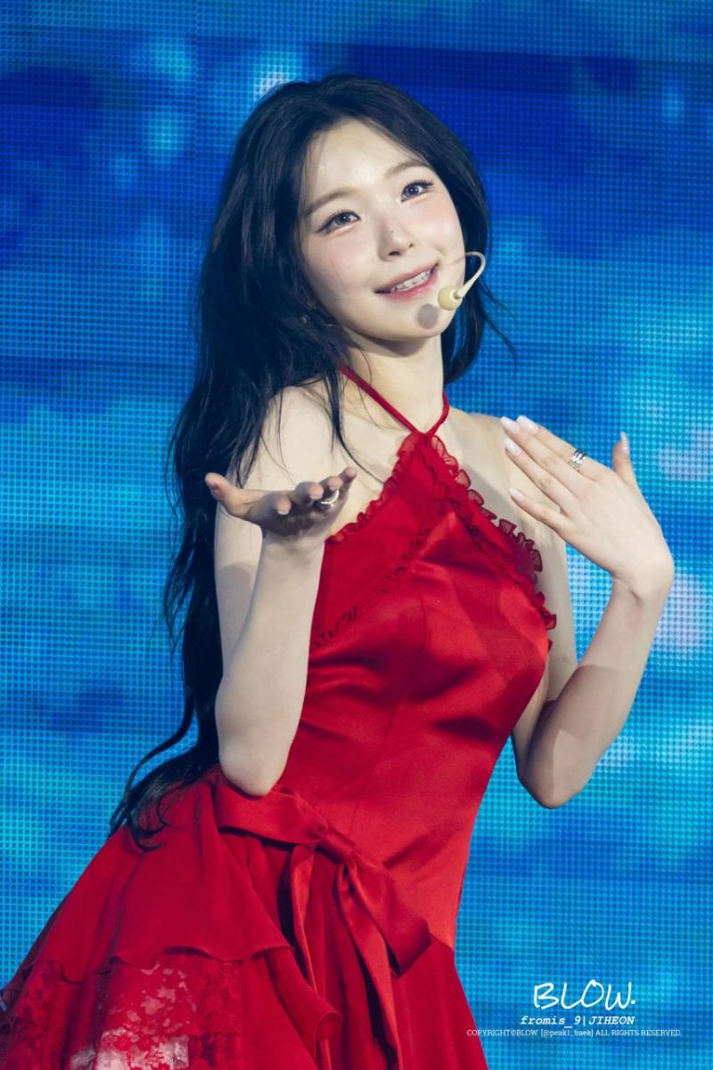 프로미스나인 백지헌