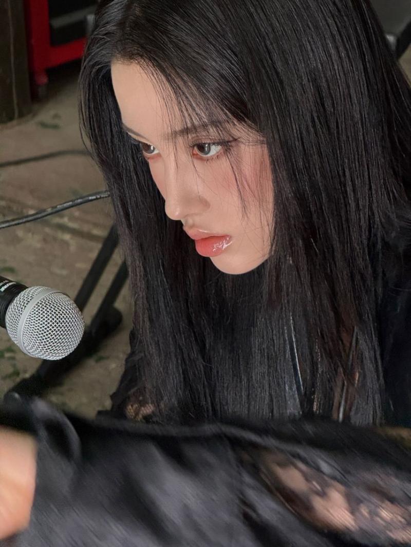 STAYC (스테이씨) 윤