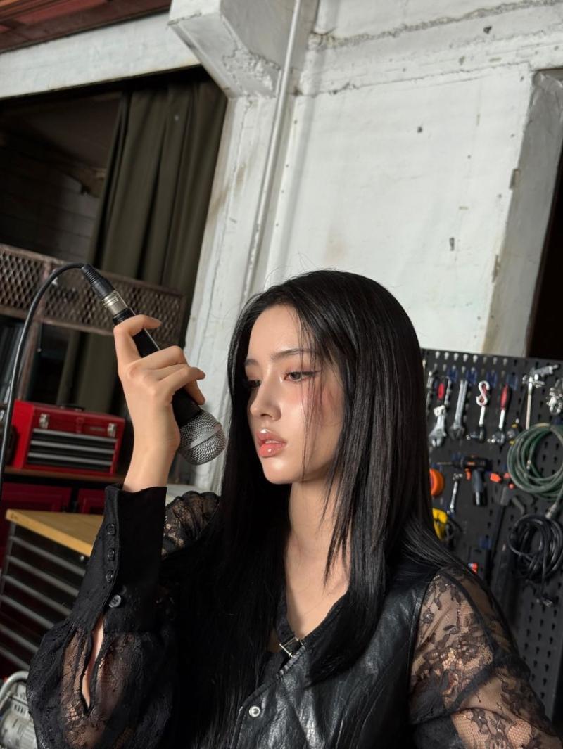 STAYC (스테이씨) 윤