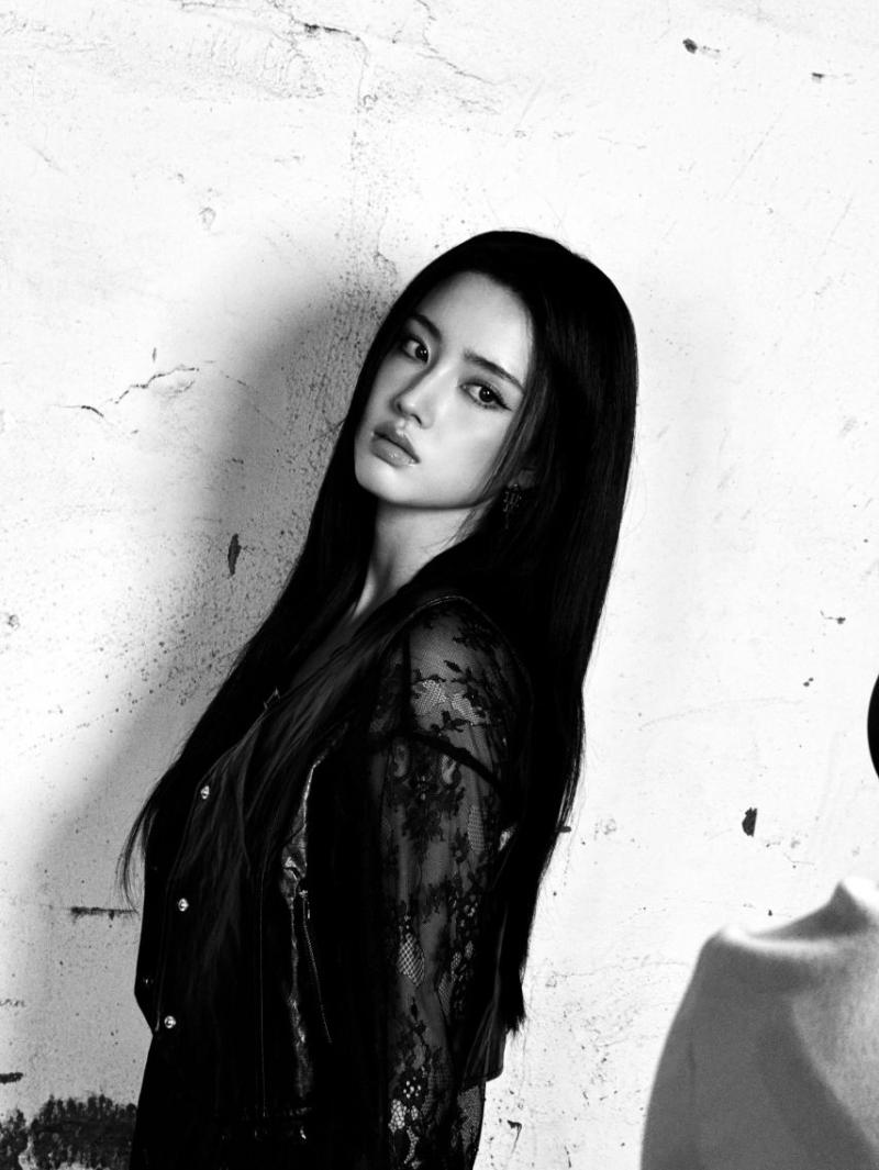 STAYC (스테이씨) 윤