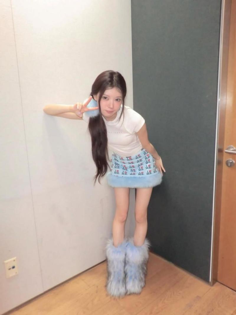 아일릿 (ILLIT) 모카
