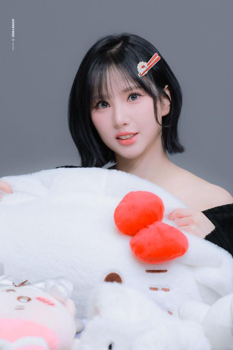 VIVIZ 은하