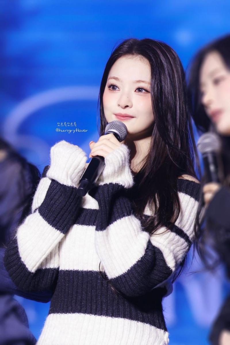 프로미스나인 이나경