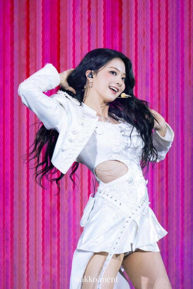 프로미스나인 이나경