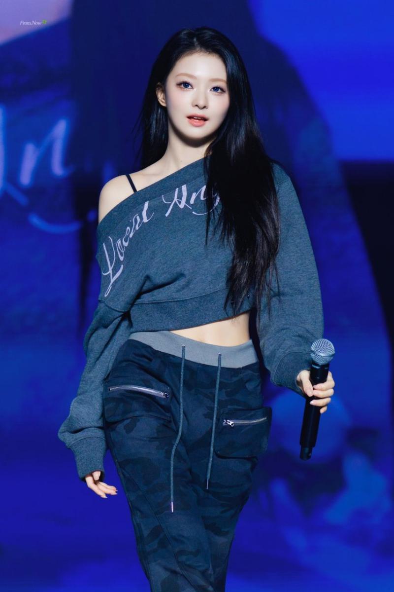 프로미스나인 이나경