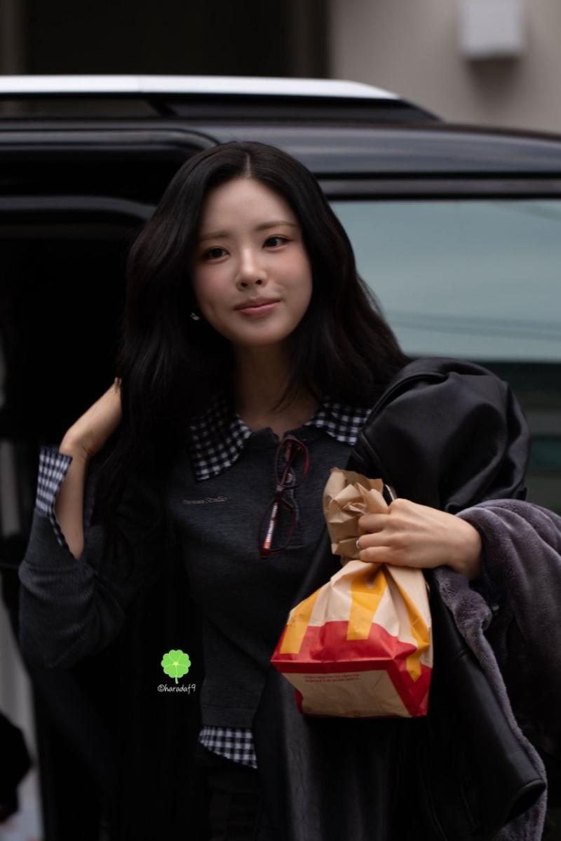 프로미스나인 박지원