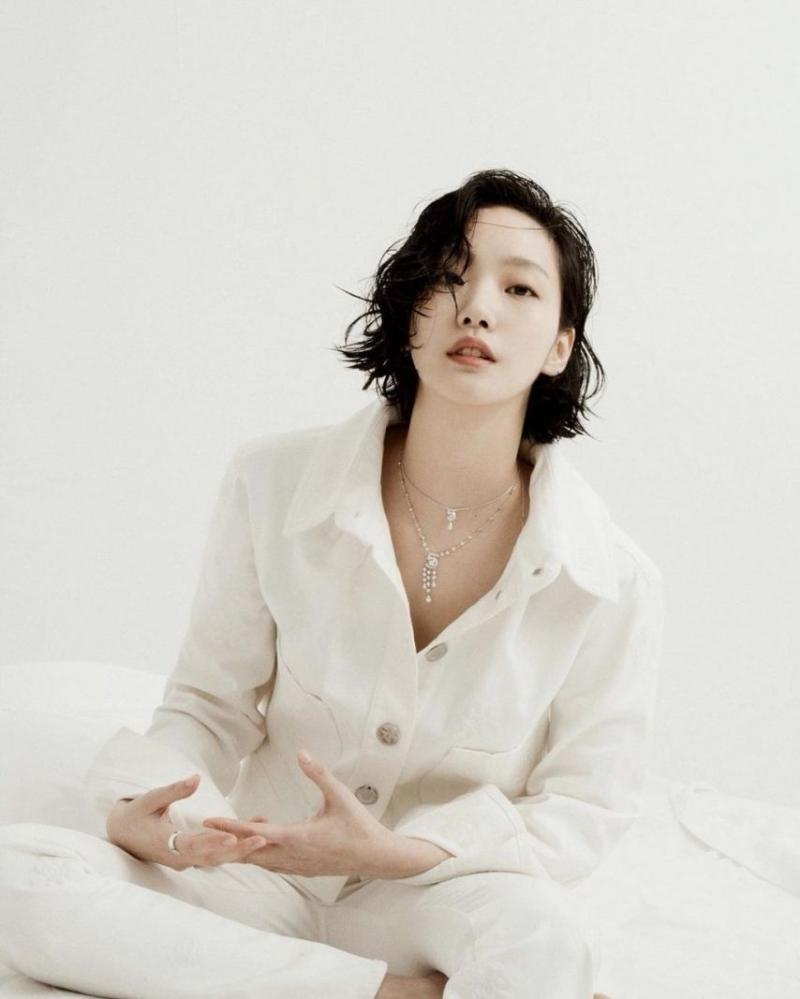 배우 김고은