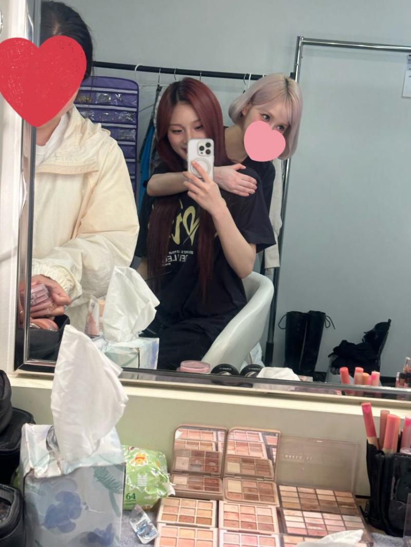 은하 신비 엄지 VIVIZ비비지 4주년