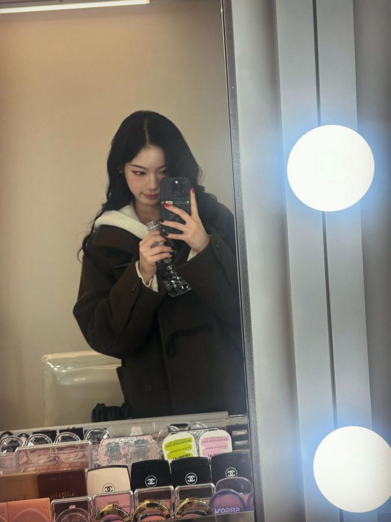 STAYC (스테이씨) 아이사