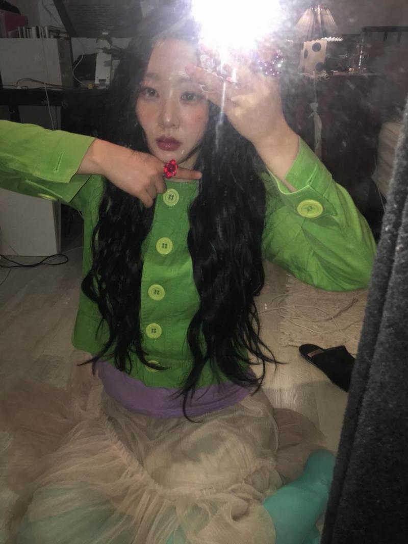 이브 (Yves)