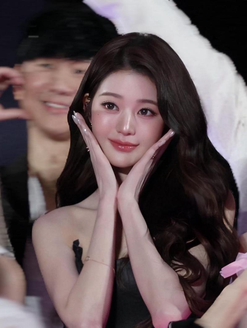 IVE (아이브) 장원영
