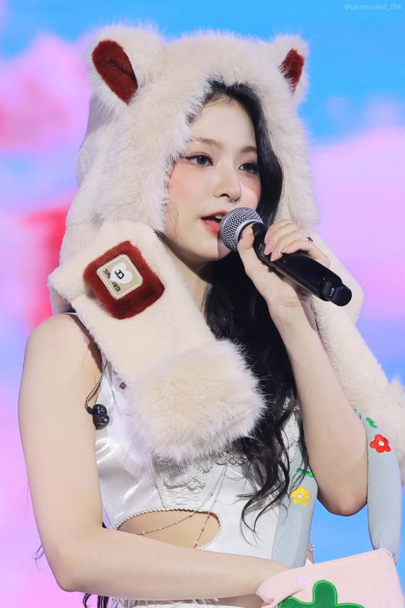 프로미스나인 이나경
