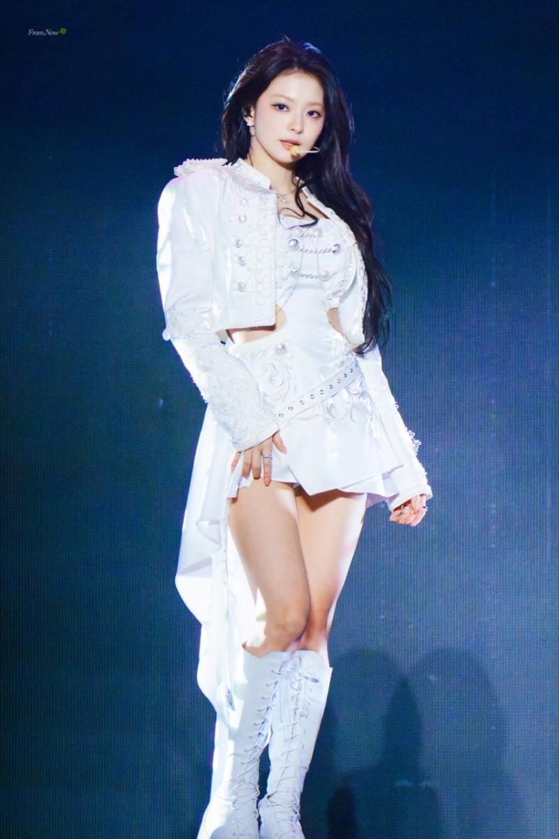 프로미스나인 이나경
