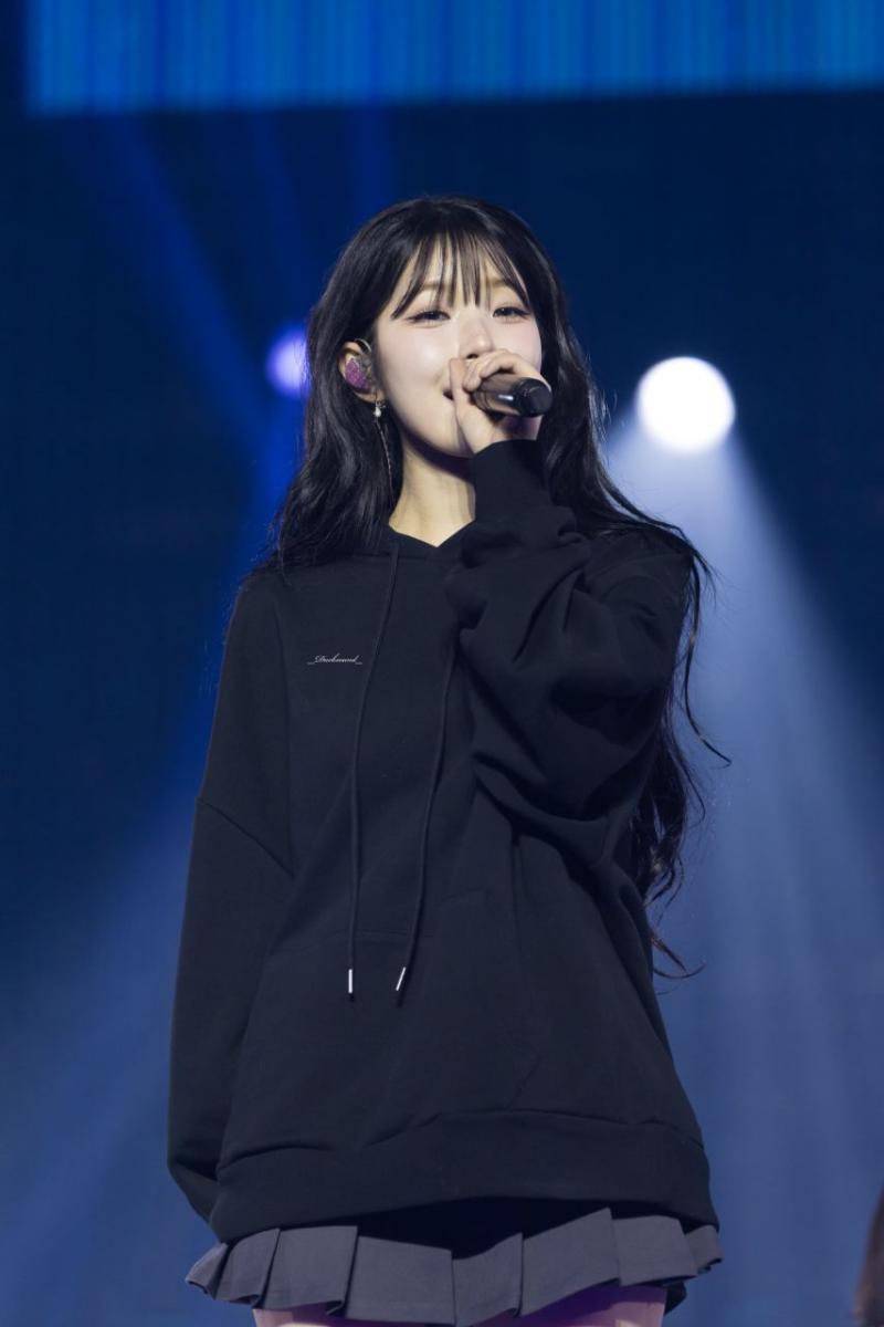 프로미스나인 백지헌