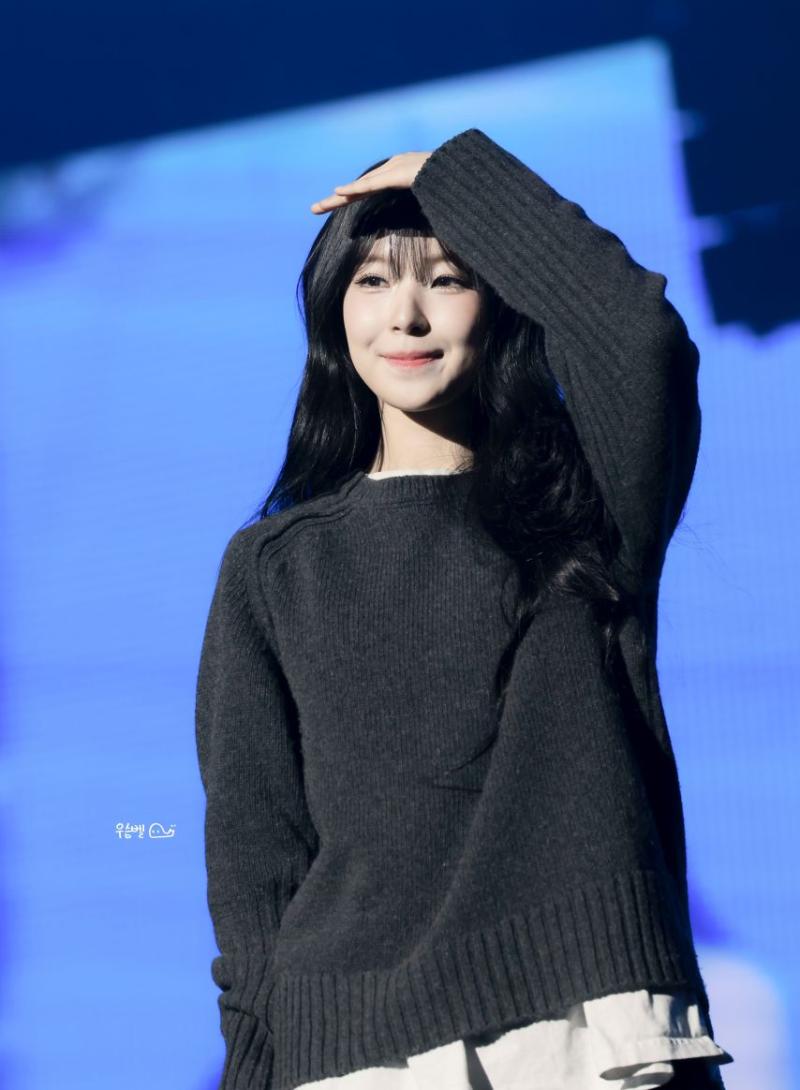 프로미스나인 백지헌
