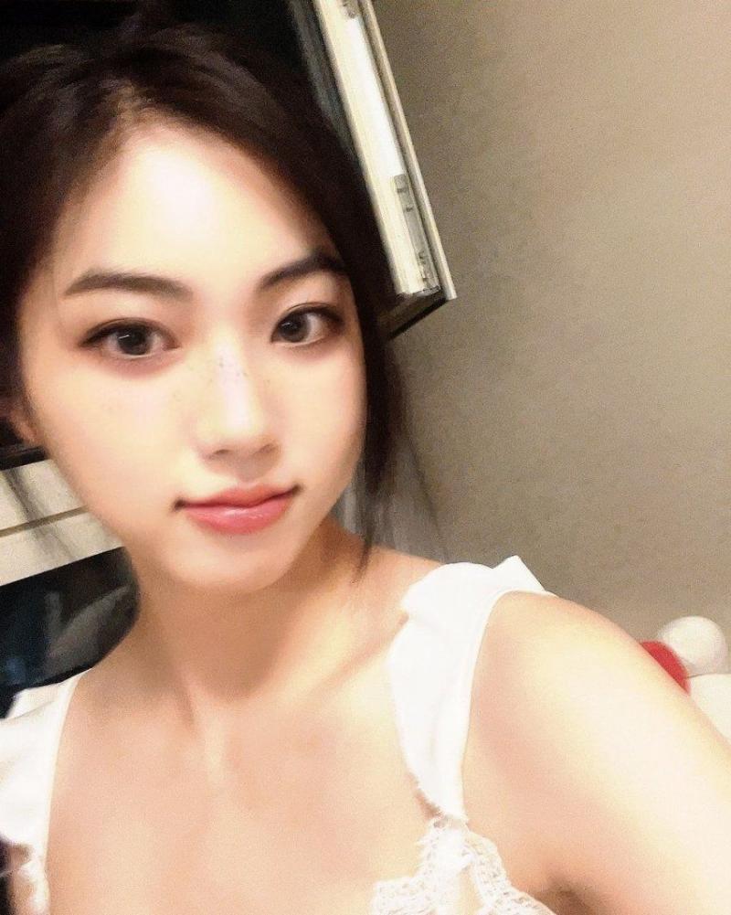 CLC-권은빈