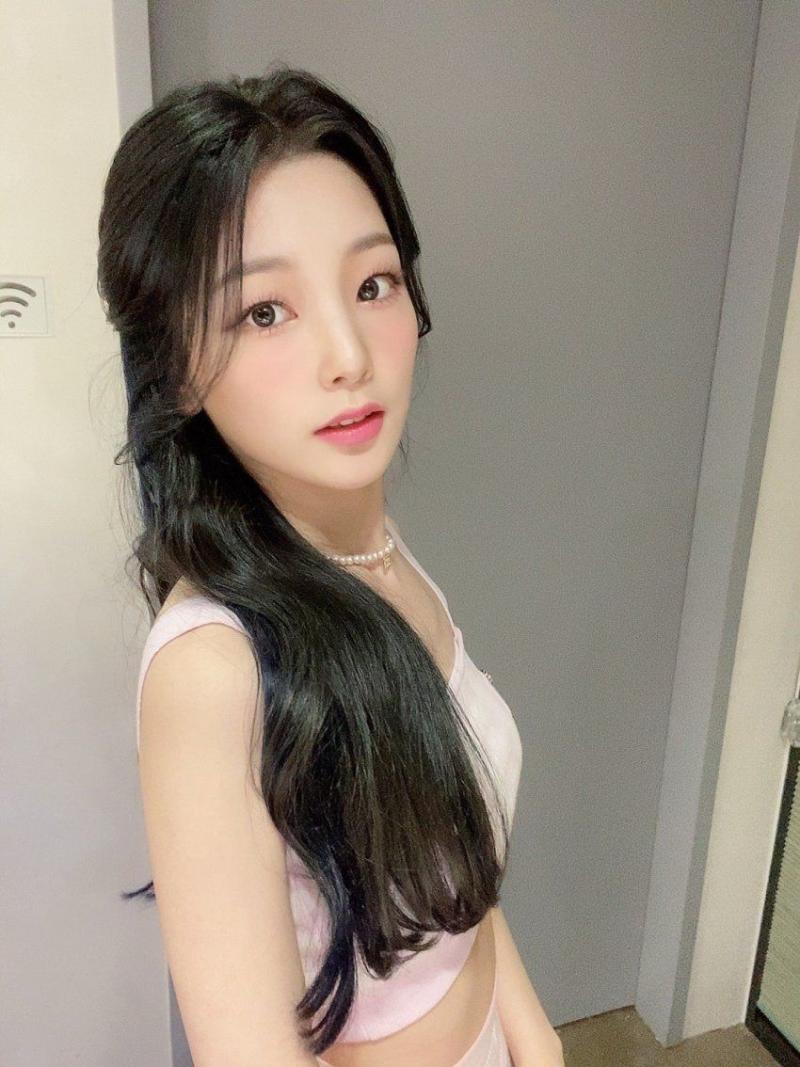 로켓펀치-연희