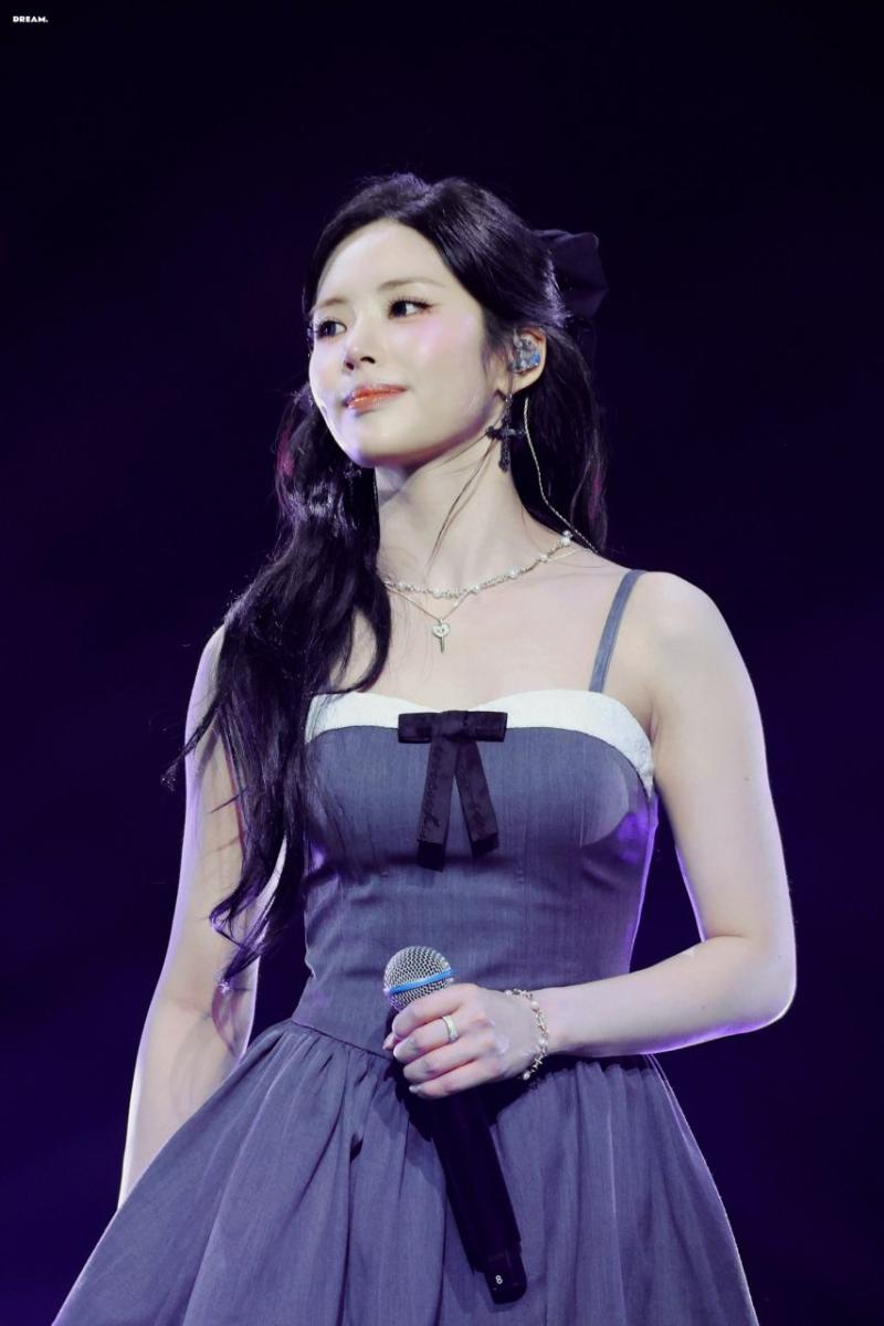 프로미스나인 박지원