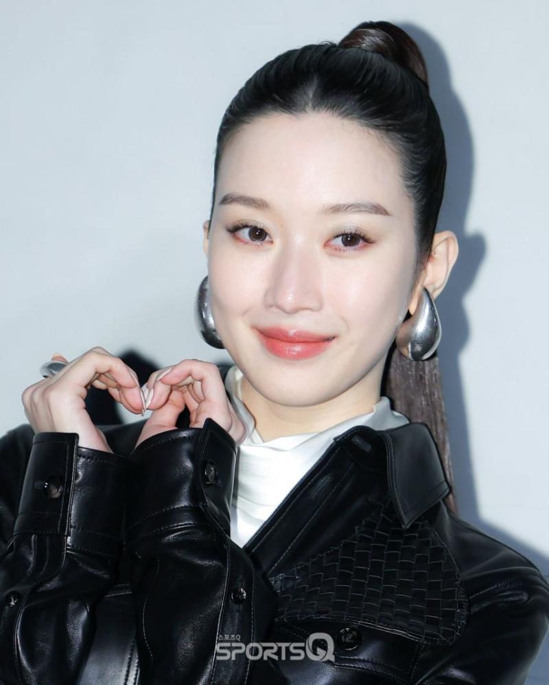 문가영
